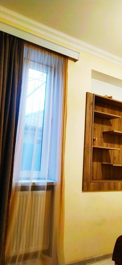 Guesthouse Family Tiflis Habitación foto