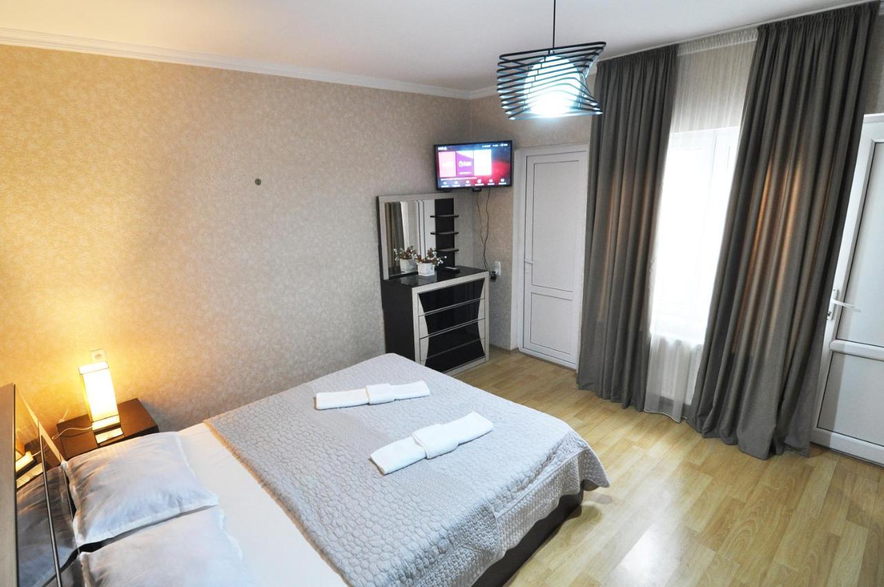 Guesthouse Family Tiflis Exterior foto